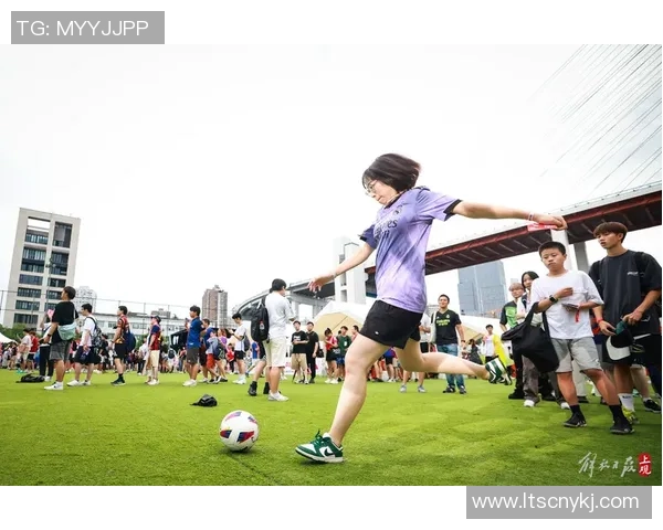 体验足球明星的魅力与风采有哪些值得关注的名字与故事
