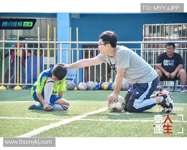 足球明星走进幼儿园探访孩子们的梦想与未来